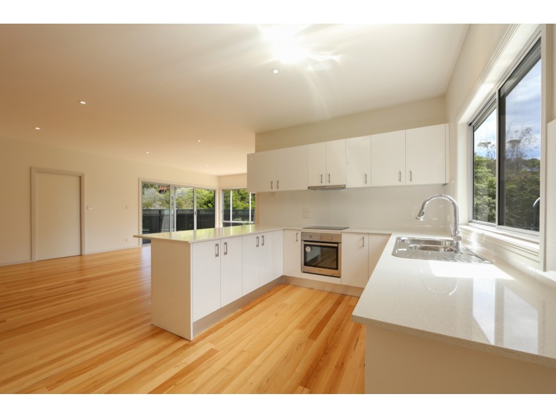 2/14 Wimbin Avenue, Malua Bay NSW 2536