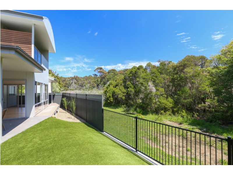 2/14 Wimbin Avenue, Malua Bay NSW 2536