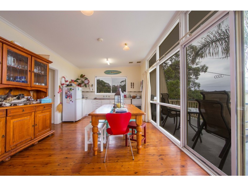 5 Waroo Crescent, Malua Bay NSW 2536