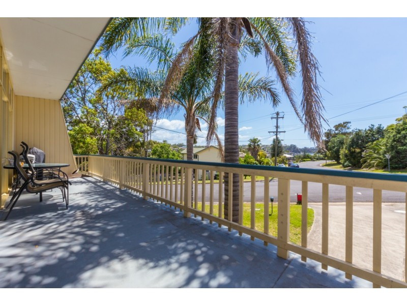 5 Waroo Crescent, Malua Bay NSW 2536