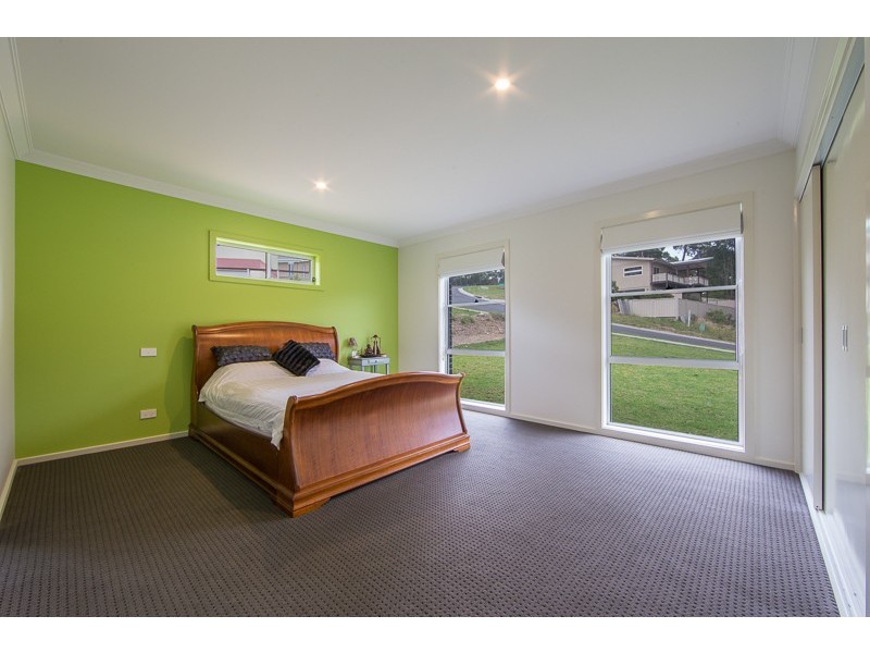 14 Bowerbird Place, Malua Bay NSW 2536