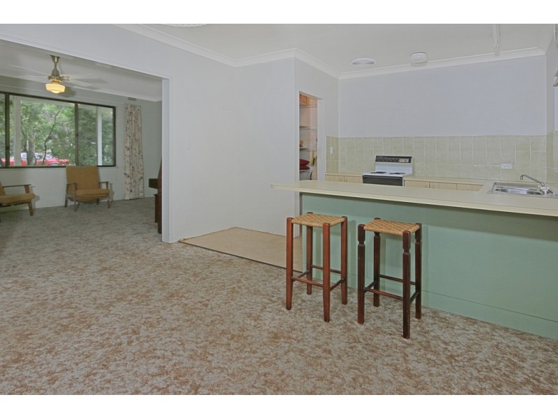 13 Larmer Close, Broulee NSW 2537