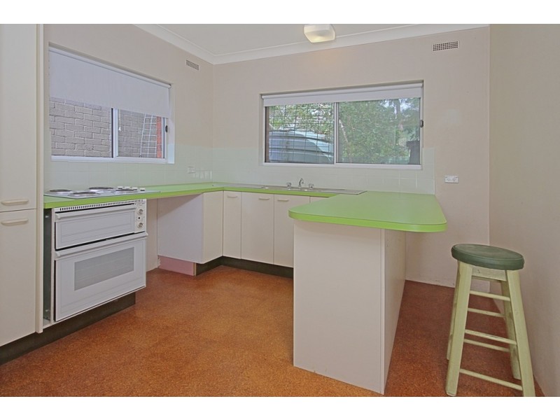 13 Larmer Close, Broulee NSW 2537