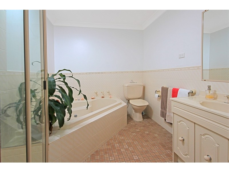 35 Tallawang Avenue, Malua Bay NSW 2536