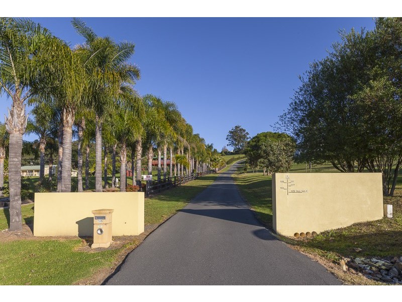 177 George Bass Drive, Surf Beach NSW 2536