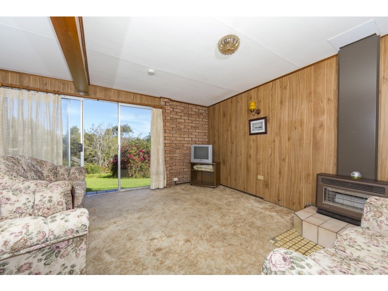 31 Tallawang Avenue, Malua Bay NSW 2536