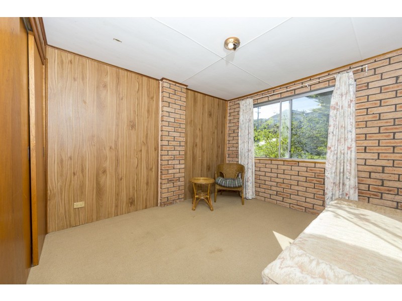 31 Tallawang Avenue, Malua Bay NSW 2536