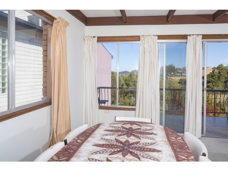 31 Tallawang Avenue, Malua Bay NSW 2536
