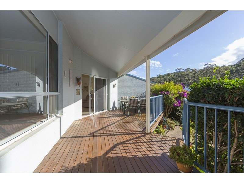 4b Rosemary Close, Malua Bay NSW 2536