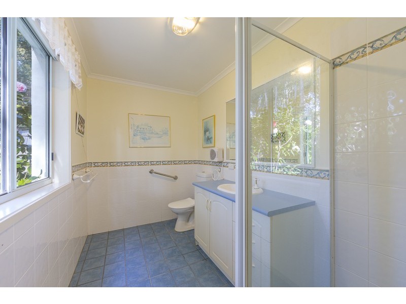 4b Rosemary Close, Malua Bay NSW 2536