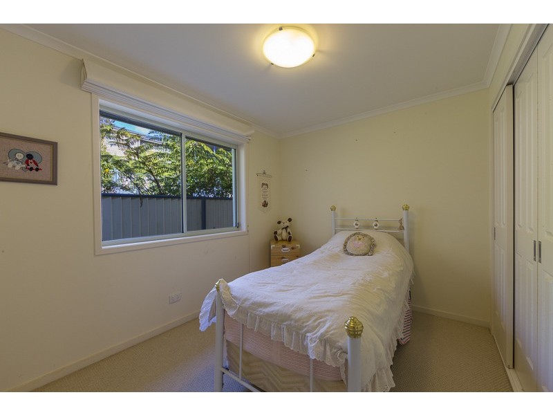 4b Rosemary Close, Malua Bay NSW 2536