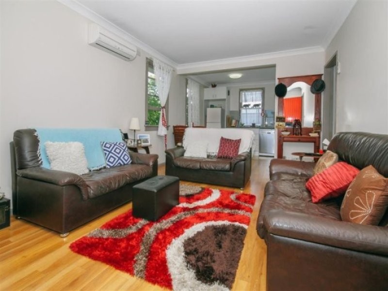 32 Bavarde Ave, Batemans Bay NSW 2536