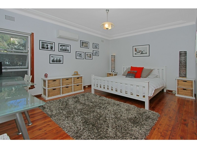 237 Annetts Parade, Mossy Point NSW 2537