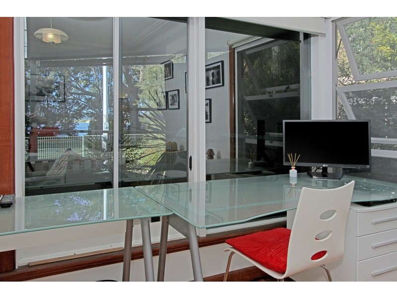 237 Annetts Parade, Mossy Point NSW 2537