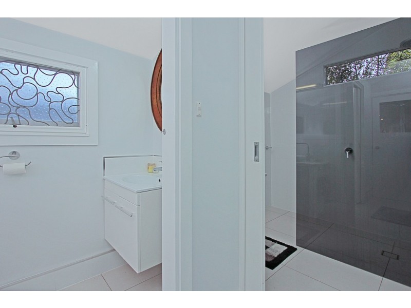 237 Annetts Parade, Mossy Point NSW 2537