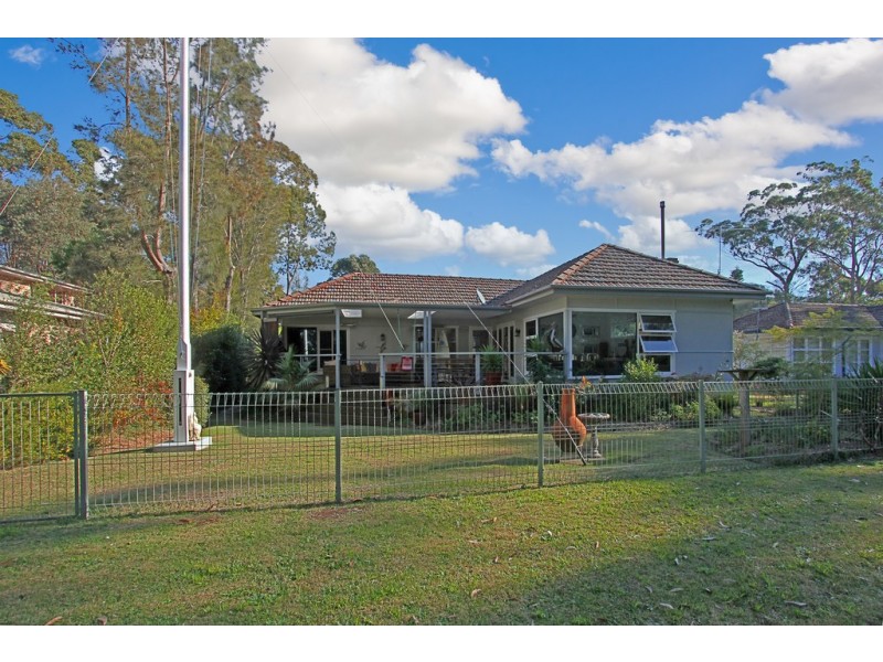 237 Annetts Parade, Mossy Point NSW 2537