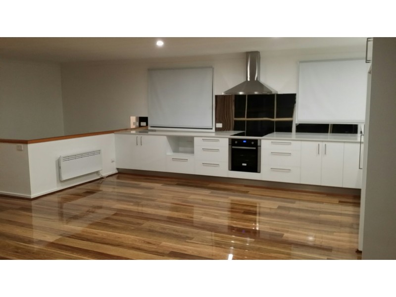 35 Burrawang Crescent, Sunshine Bay NSW 2536