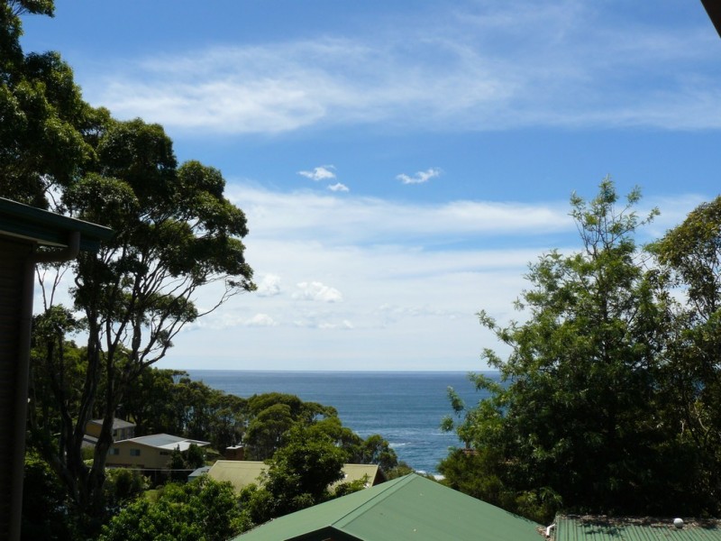 8 Nerang Place, Malua Bay NSW 2536