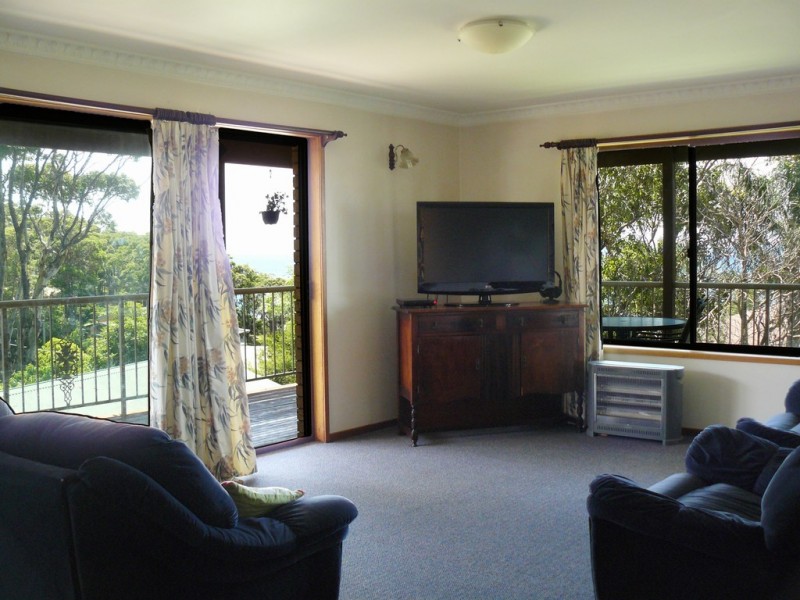 8 Nerang Place, Malua Bay NSW 2536