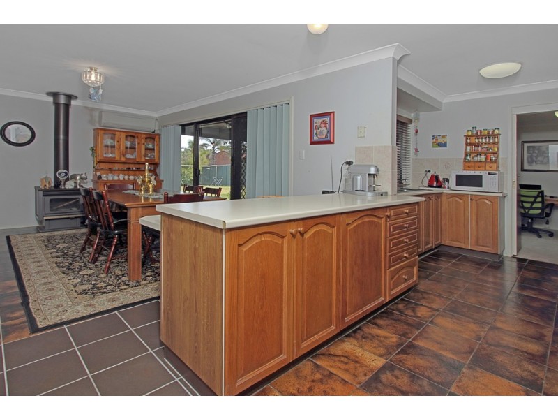 34 Iluka St, Broulee NSW 2537