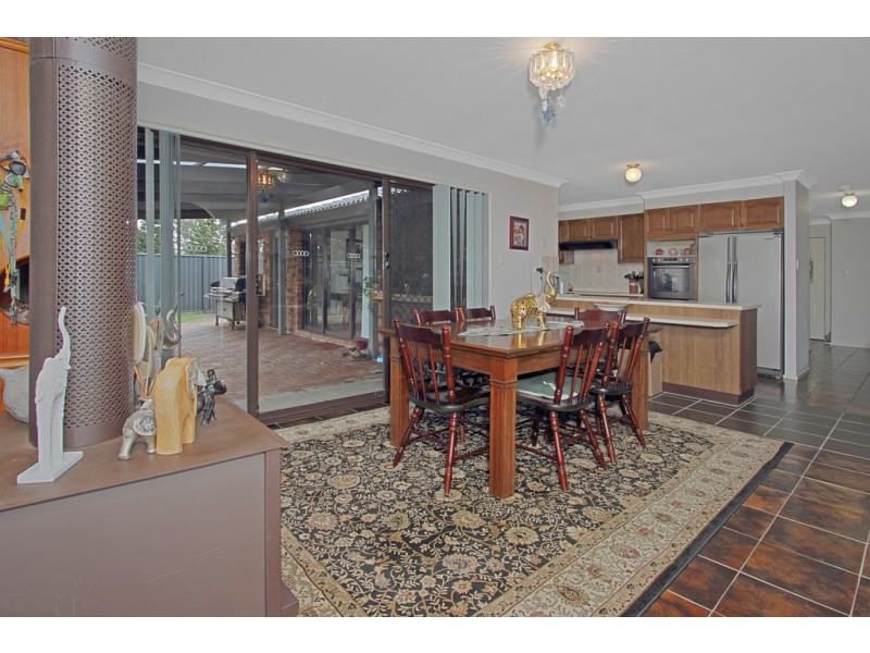 34 Iluka St, Broulee NSW 2537