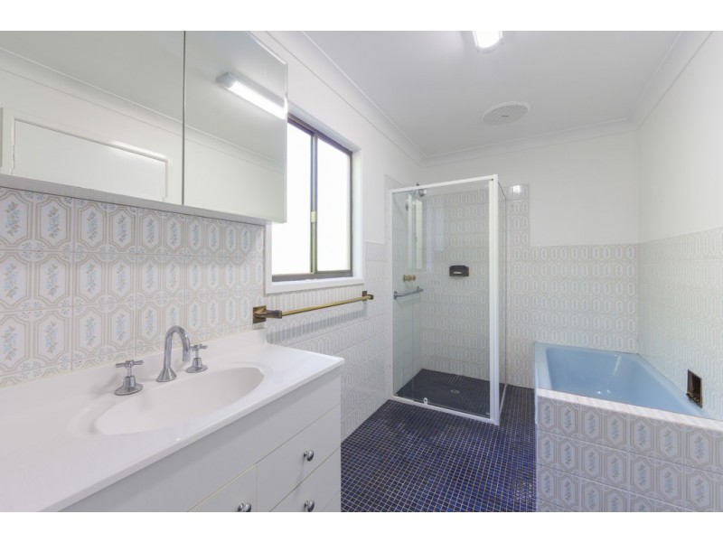 5 Leigh Street, Batemans Bay NSW 2536