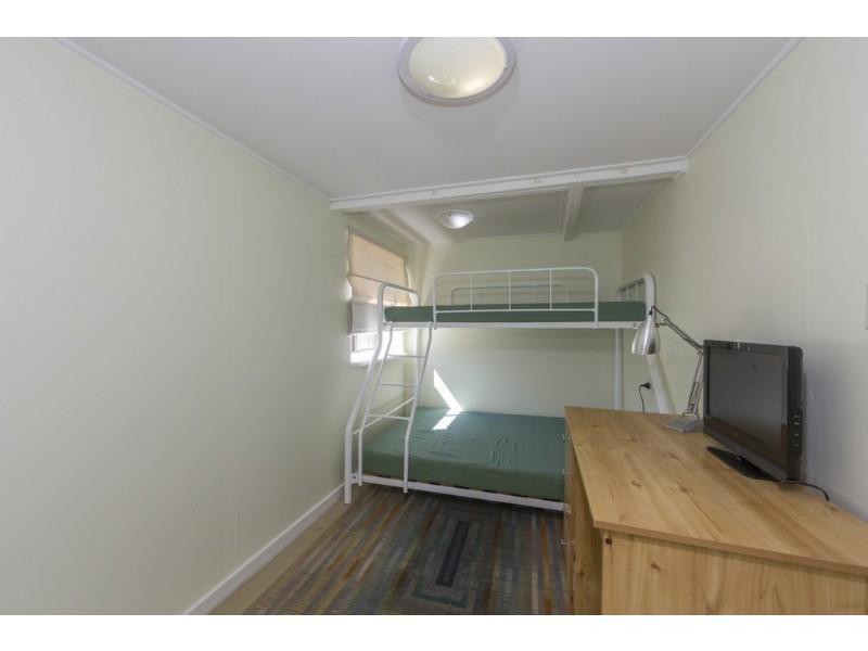 5 Leigh Street, Batemans Bay NSW 2536
