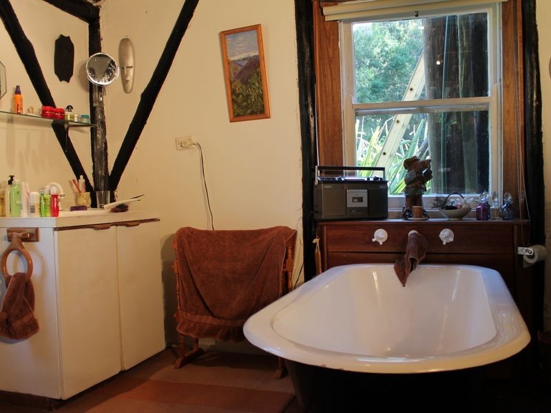 406 Backhouses Forest Road, Mogood NSW 2538