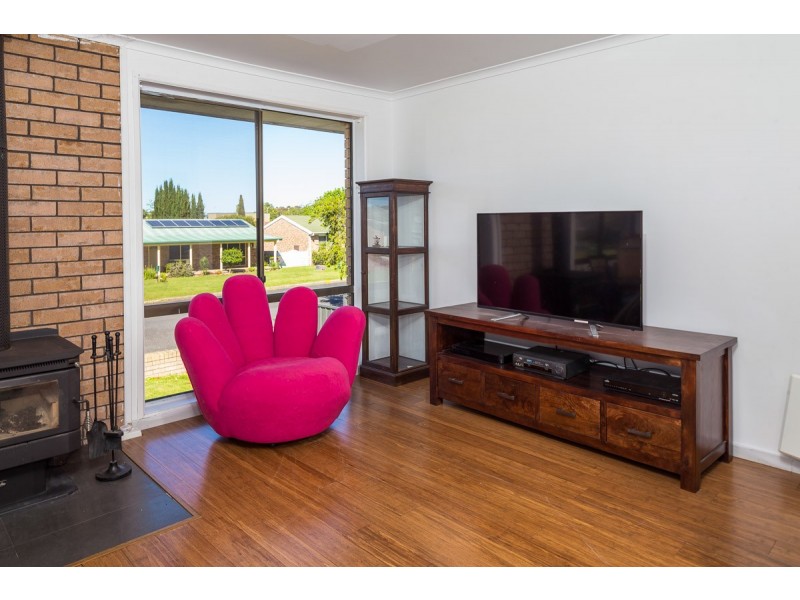 89 Maloneys Dr, Maloneys Beach NSW 2536