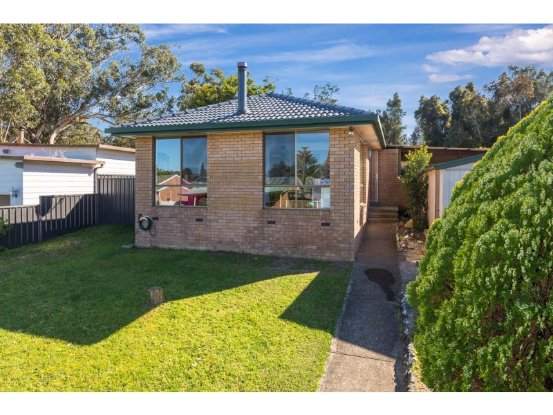 89 Maloneys Dr, Maloneys Beach NSW 2536