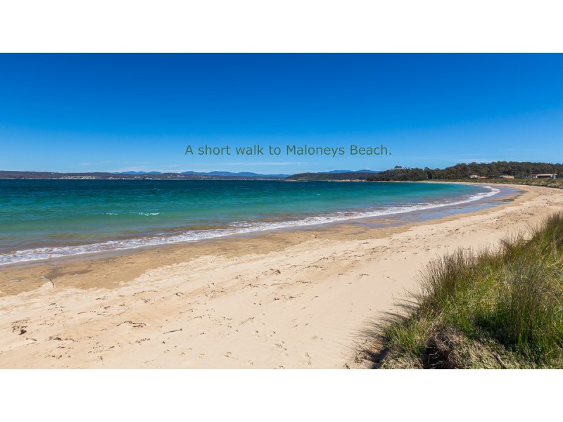 89 Maloneys Dr, Maloneys Beach NSW 2536