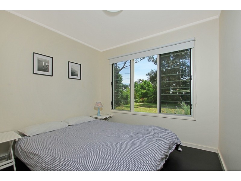 11 Sunrise Rd, Mossy Point NSW 2537