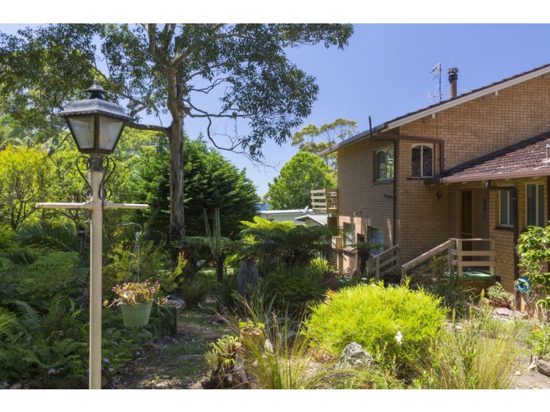 2 Baringa Cres, Lilli Pilli NSW 2536