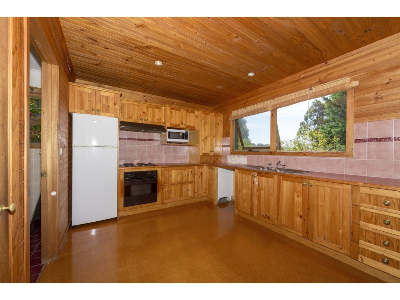 3 Lewana Close, Lilli Pilli NSW 2536