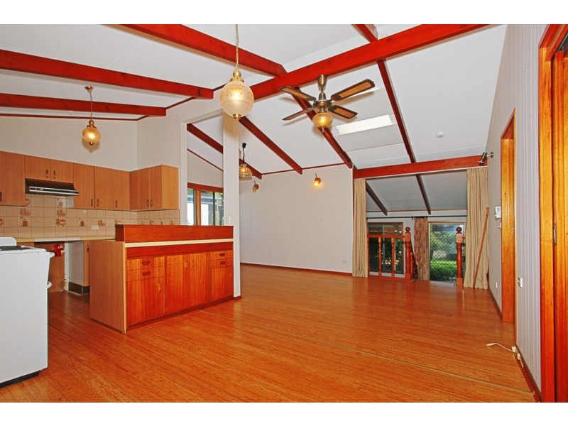 61 Candlagan Drive, Broulee NSW 2537