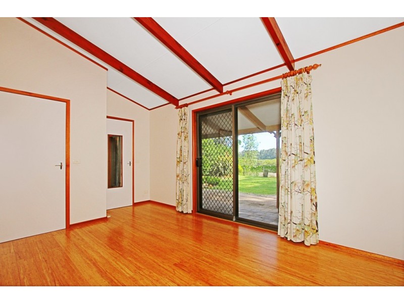 61 Candlagan Drive, Broulee NSW 2537