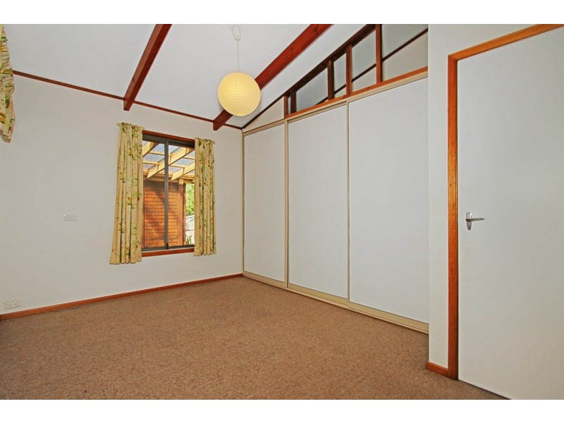 61 Candlagan Drive, Broulee NSW 2537