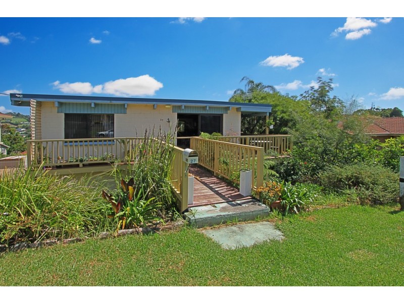 27 Ocean Ave, Surf Beach NSW 2536