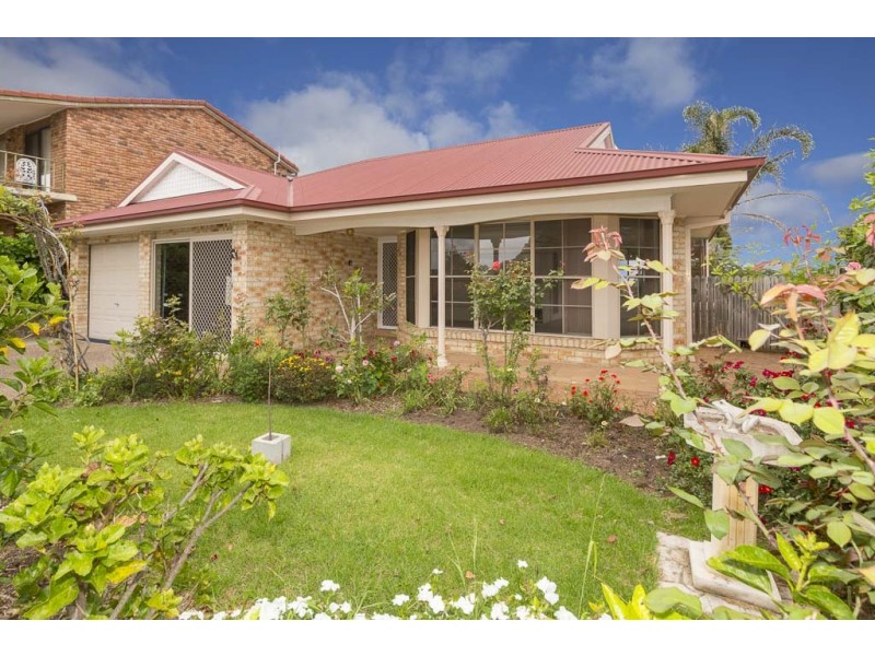 15 Pyang Ave, Malua Bay NSW 2536