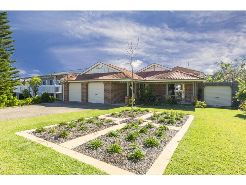 50 Tallawang Avenue, Malua Bay NSW 2536