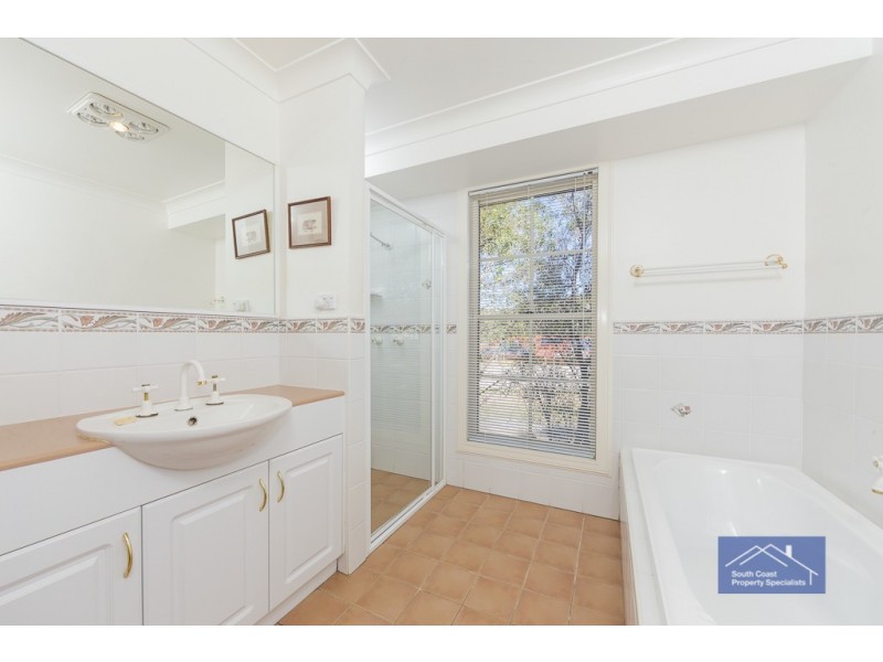 62 Grantham Road, Batehaven NSW 2536
