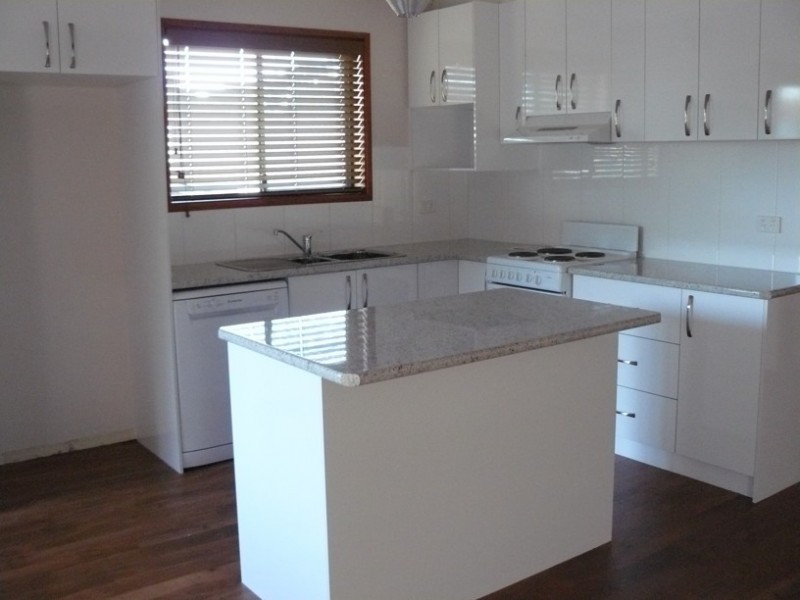 630 Beach Road, Surf Beach NSW 2536