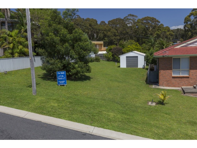 12 Yugura Street, Malua Bay NSW 2536