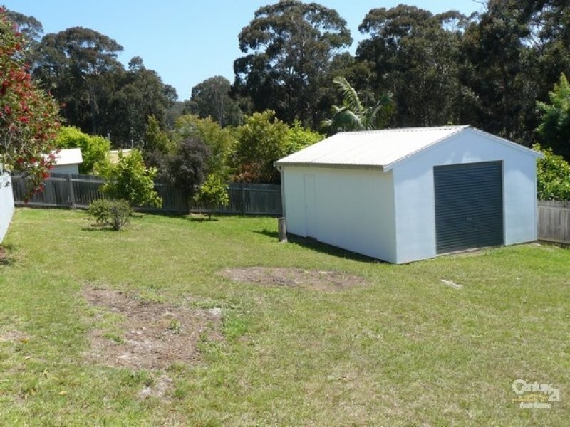 12 Yugura Street, Malua Bay NSW 2536
