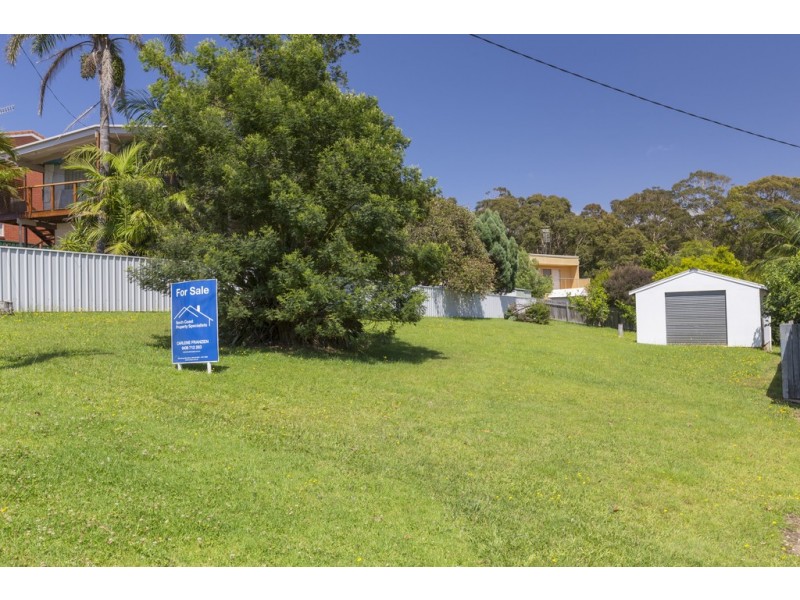 12 Yugura Street, Malua Bay NSW 2536