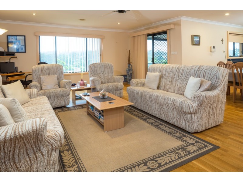 43 Karoo Crescent, Malua Bay NSW 2536