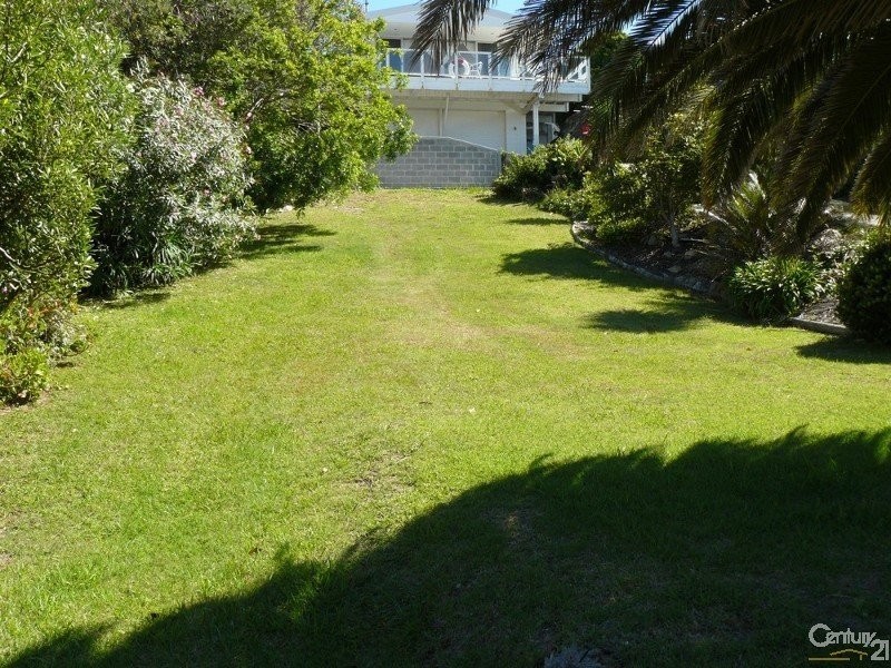 40A Tallawang Avenue, Malua Bay NSW 2536