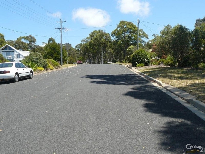 66 Moorong Avenue, Malua Bay NSW 2536