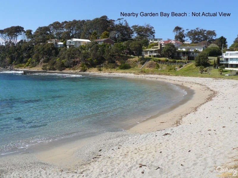 17 Bellbird Drive, Malua Bay NSW 2536