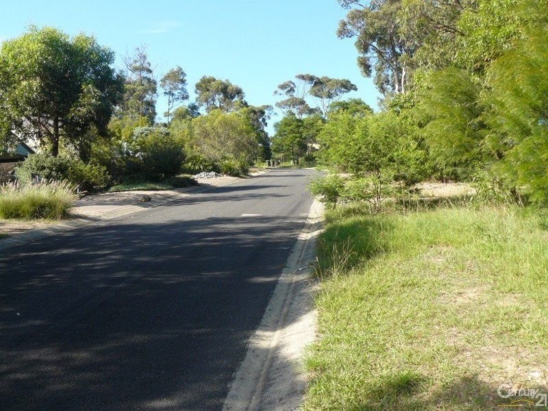 15 Tallwood Crescent, Rosedale NSW 2536